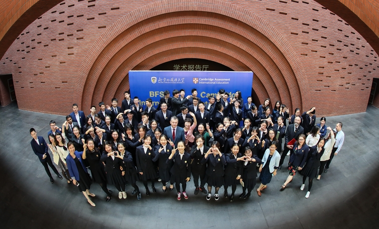 学生故事.JPG